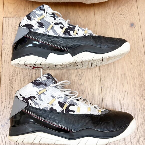 Jordan Prime Flight Camo (size 13) - Picture 3 of 4